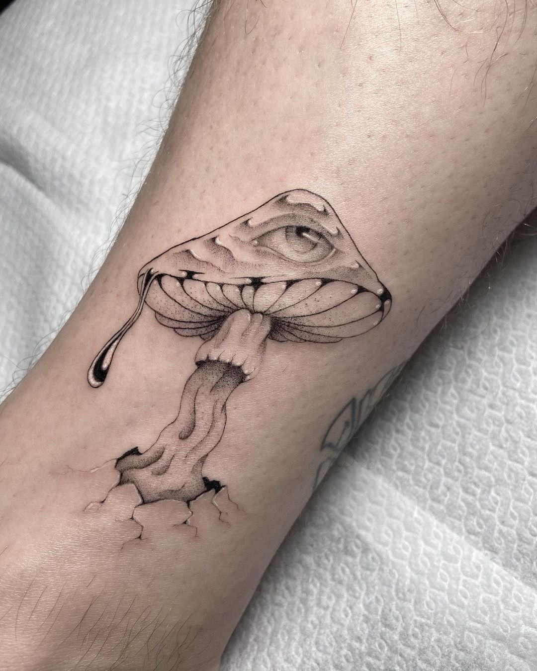Double Dutch tattoo studio - Double Dutch Amsterdam Double Dutch tattoo studio - Double Dutch Amsterdam